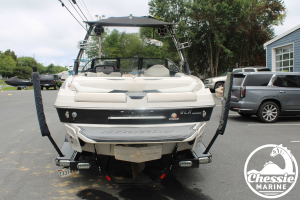 2016 Malibu Boats Wakesetter VLX for sale in Elkton, Maryland