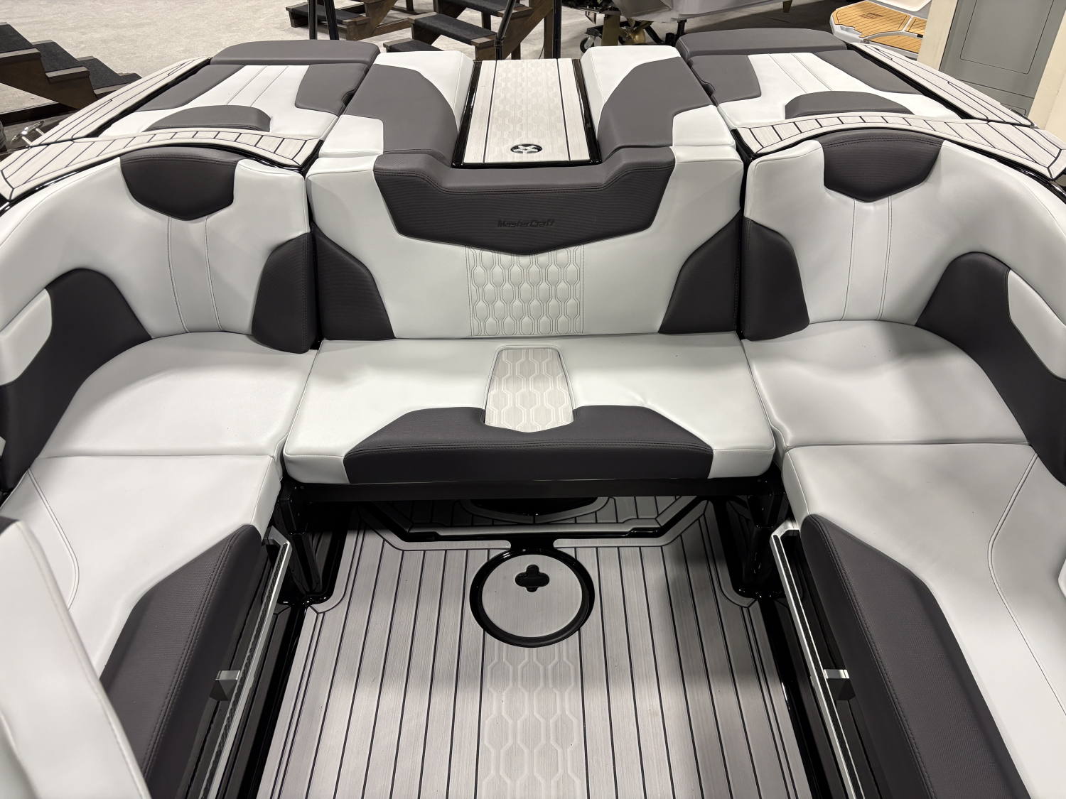 2026 MasterCraft XT20