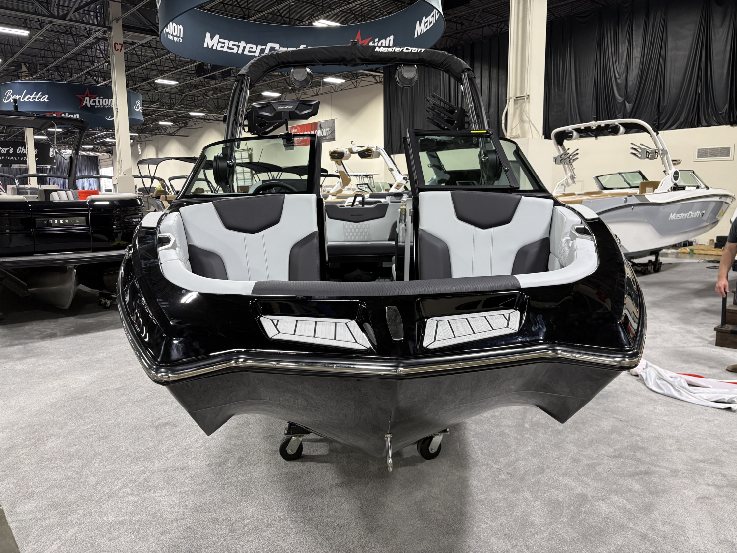2026 MasterCraft XT20