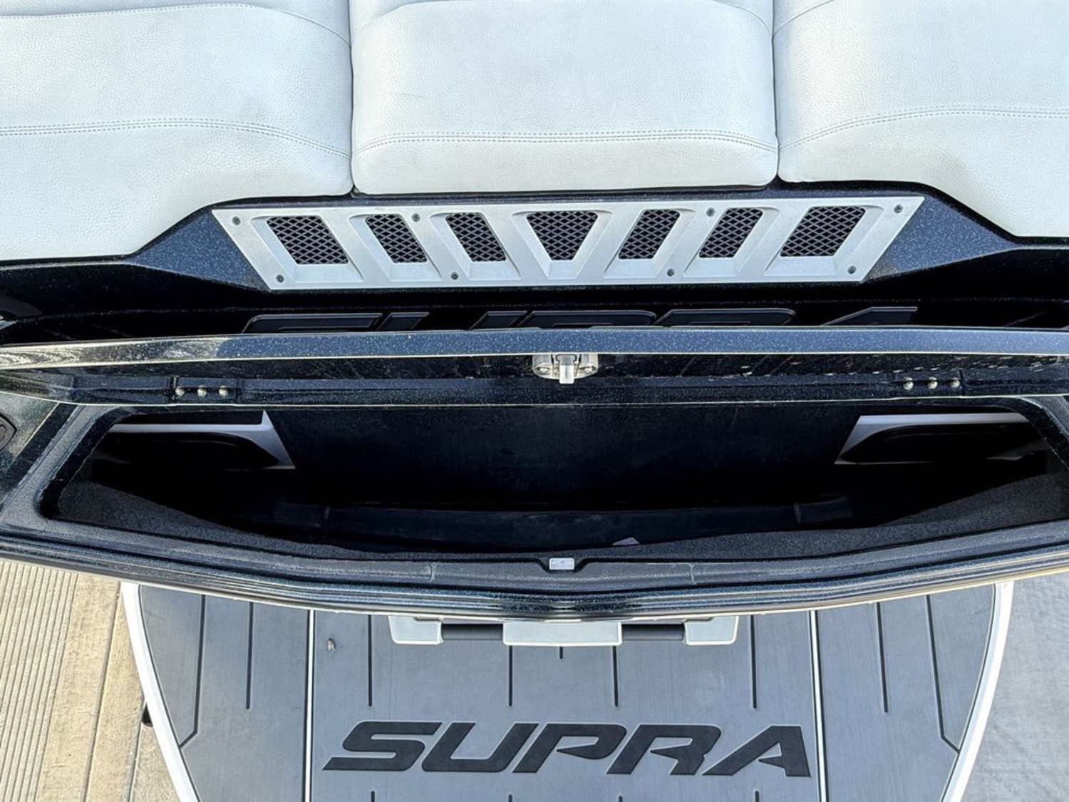 2022 SUPRA SE 550