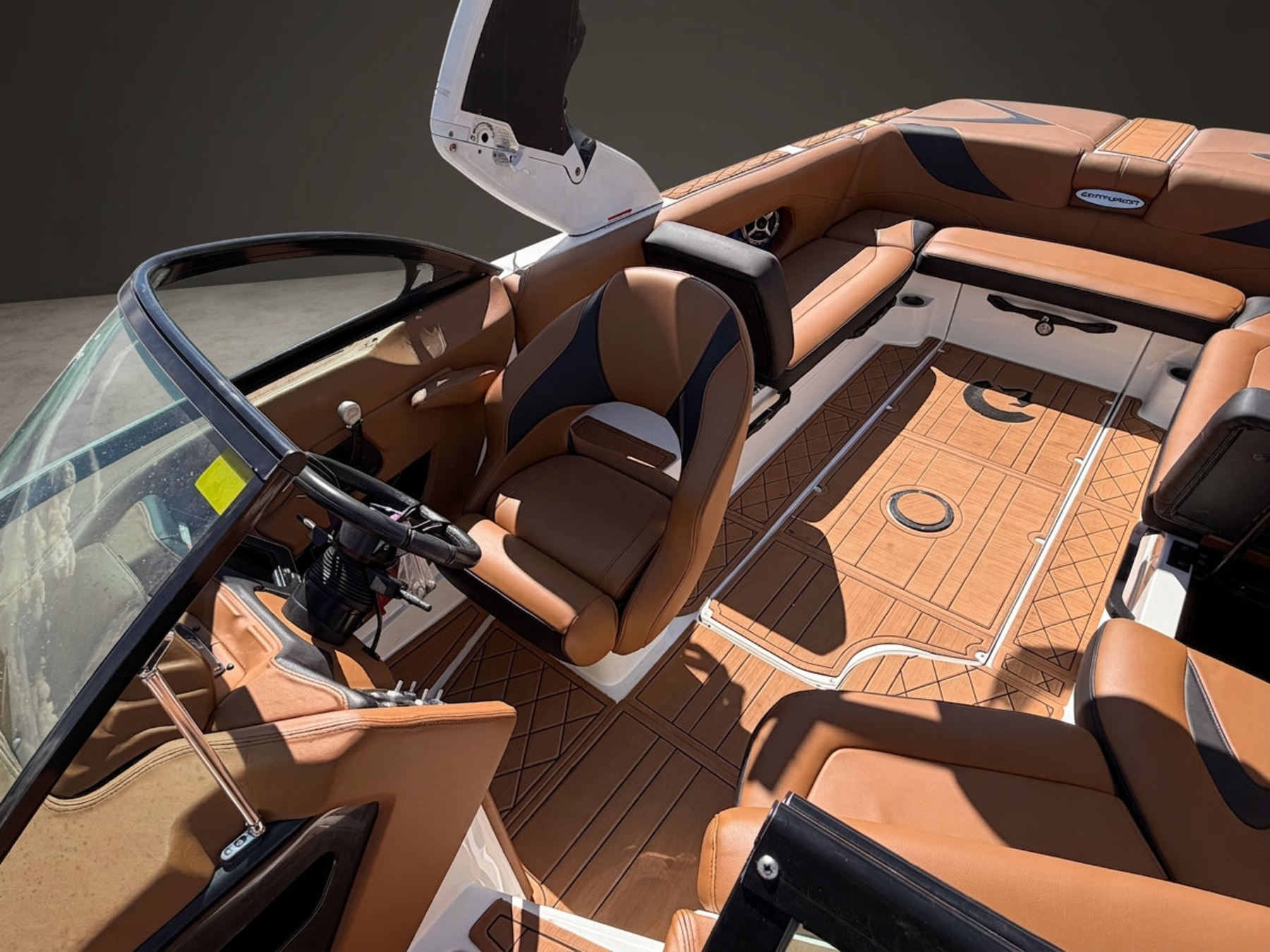 2015 Centurion Boats FS44