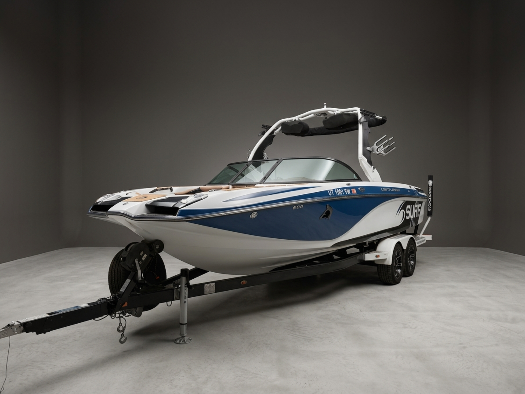 2015 Centurion Boats FS44