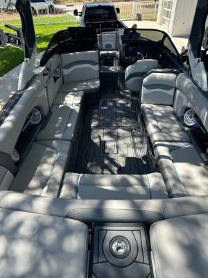 2018 Centurion Boats Ri257 for sale in Aurora, Texas
