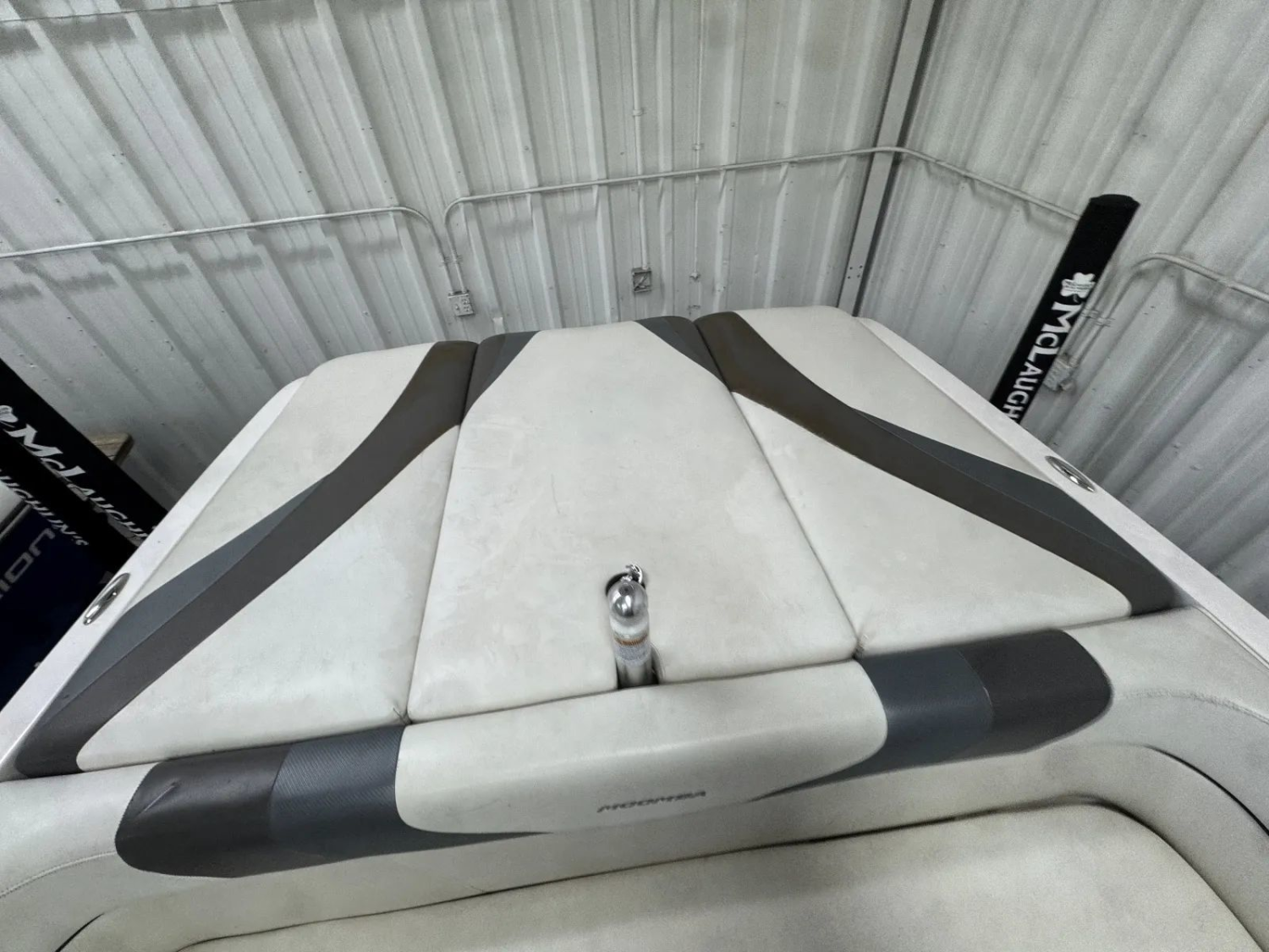 2012 MOOMBA MOBIUS LSV