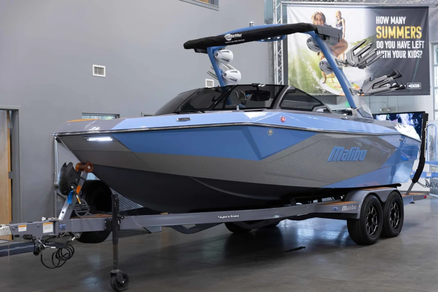 2026-malibu-wakesetter-23-lsv-121285-image2