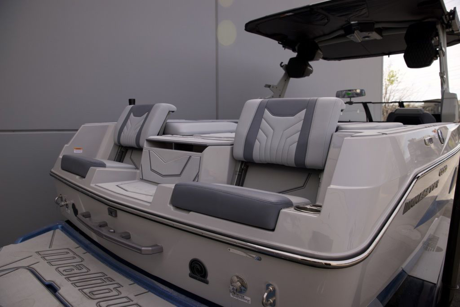 2026 Malibu Boats 25 LSV