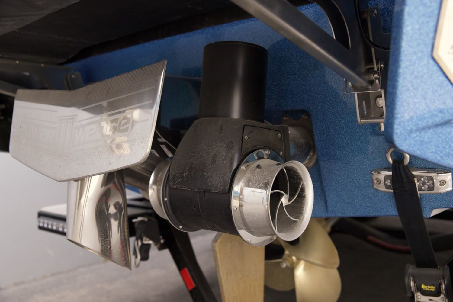 2026 Malibu Boats 25 LSV