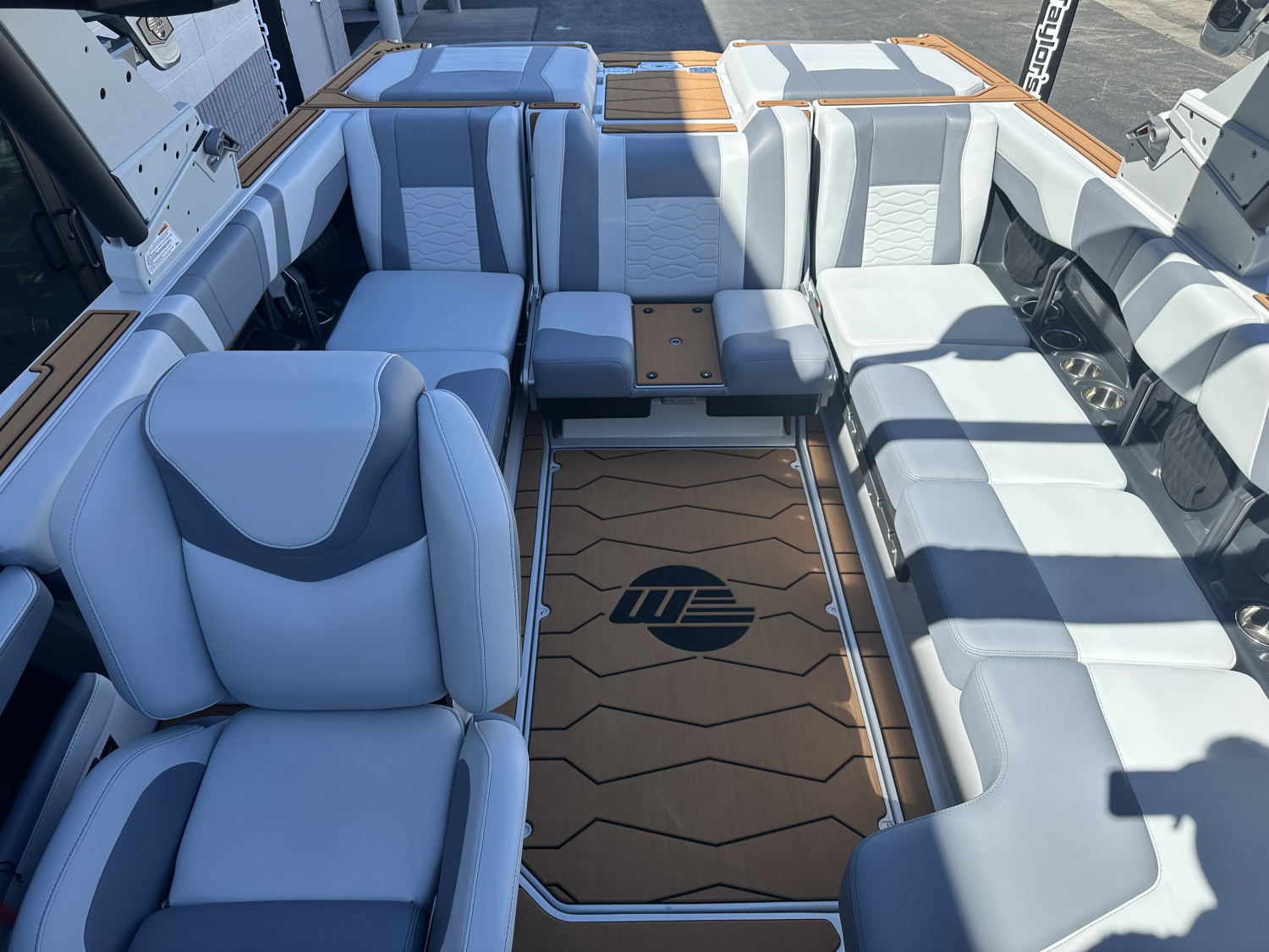 2026 Malibu Boats 23 MXZ