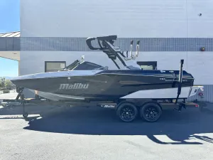 2026-malibu--wakesetter-23-mxz-142387-image1