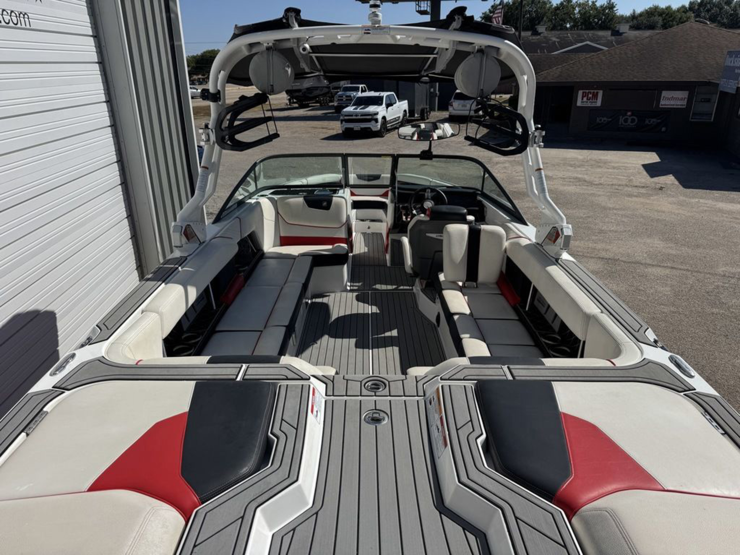 2018 Nautique GS24