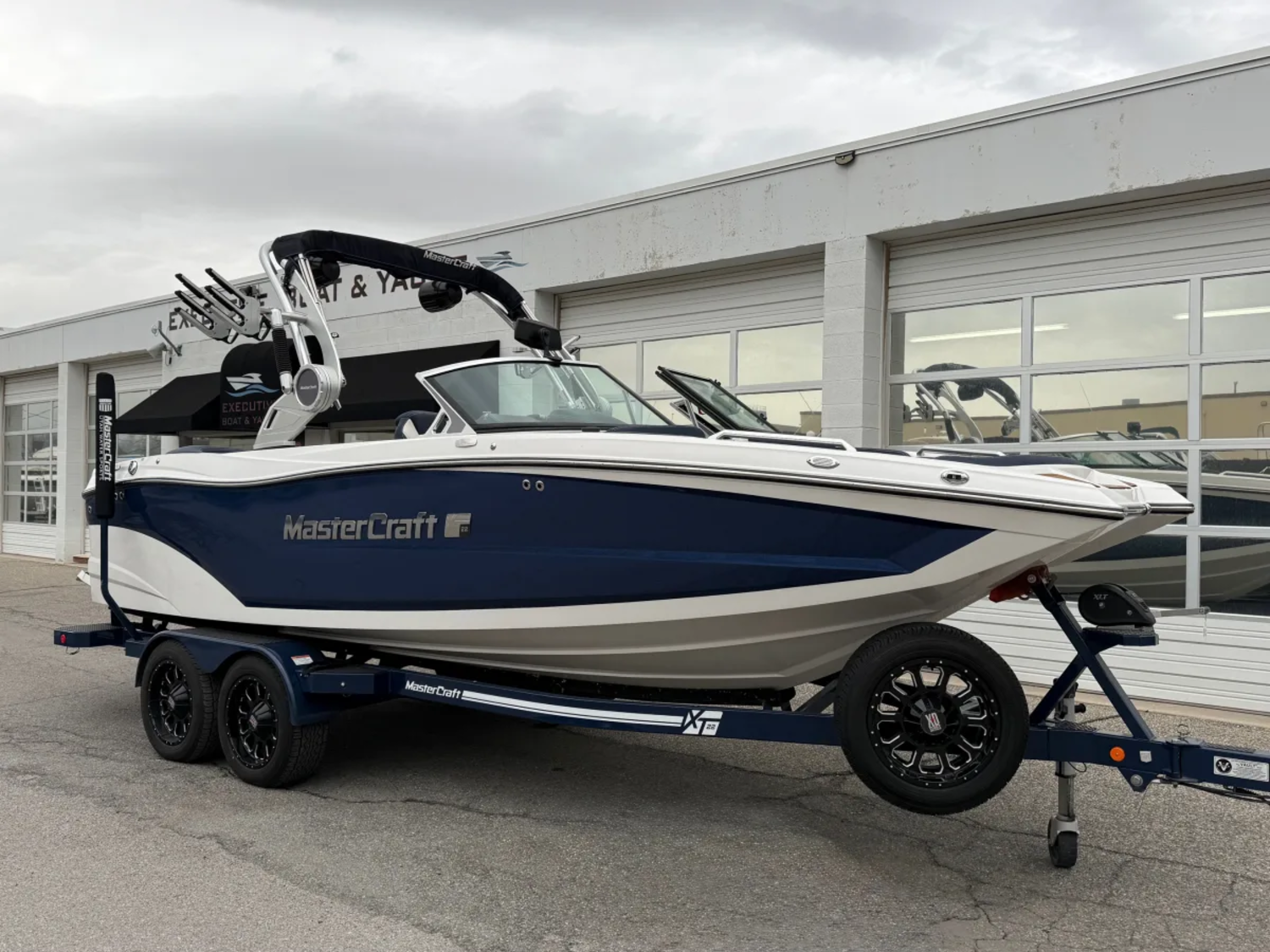 2019 22' MasterCraft "XT22" Bowrider
