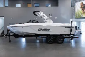 2020-malibu-wakesetter-23-lsv-146447-image1