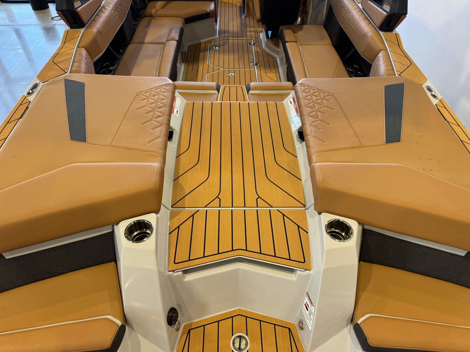 2027 Nautique Super Air Nautique S23