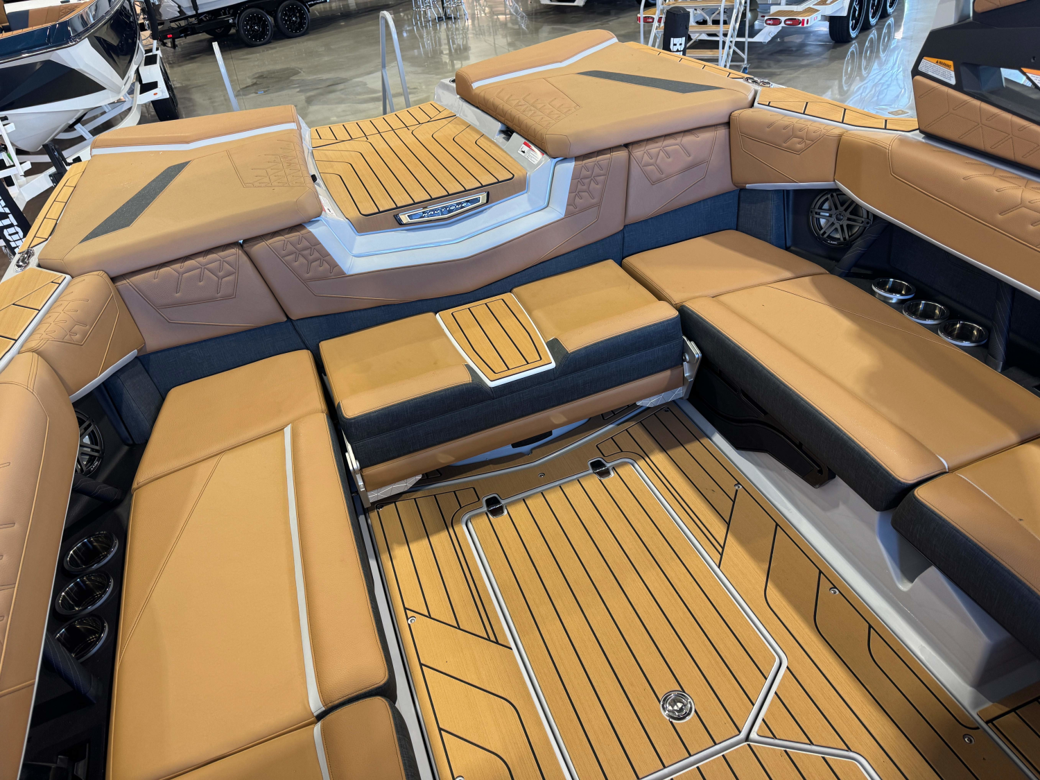 2027 Nautique Super Air Nautique S23
