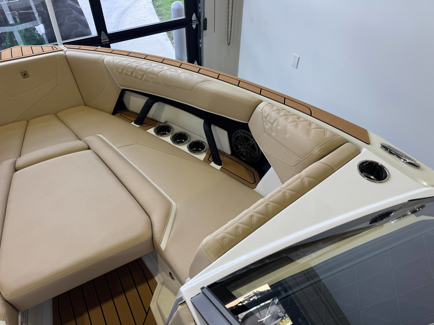 2027 Nautique Super Air Nautique S25