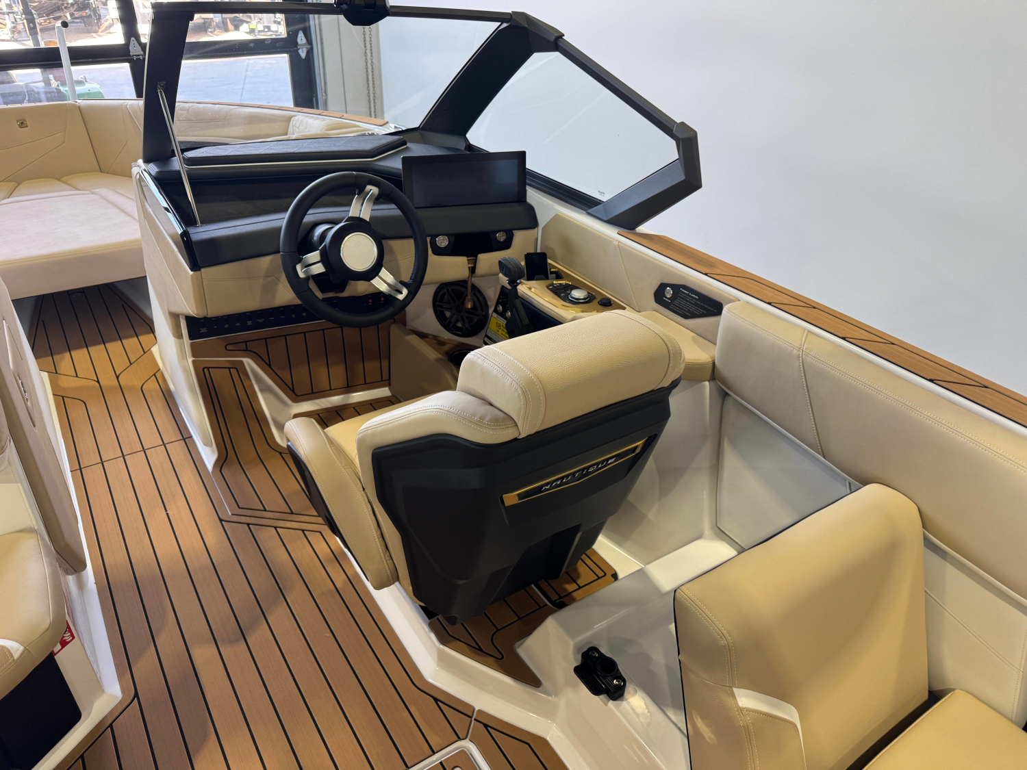 2027 Nautique Super Air Nautique S25