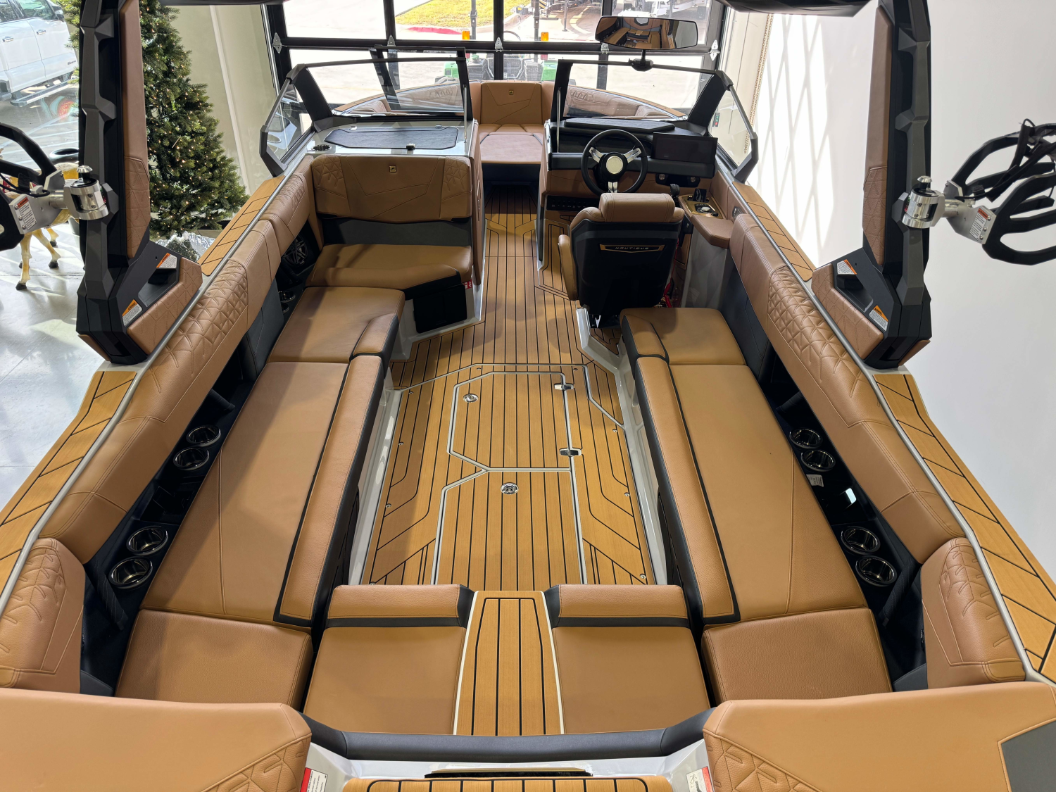 2027 Nautique Super Air Nautique S25