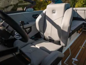 2027-nautique-g25-146922-image18