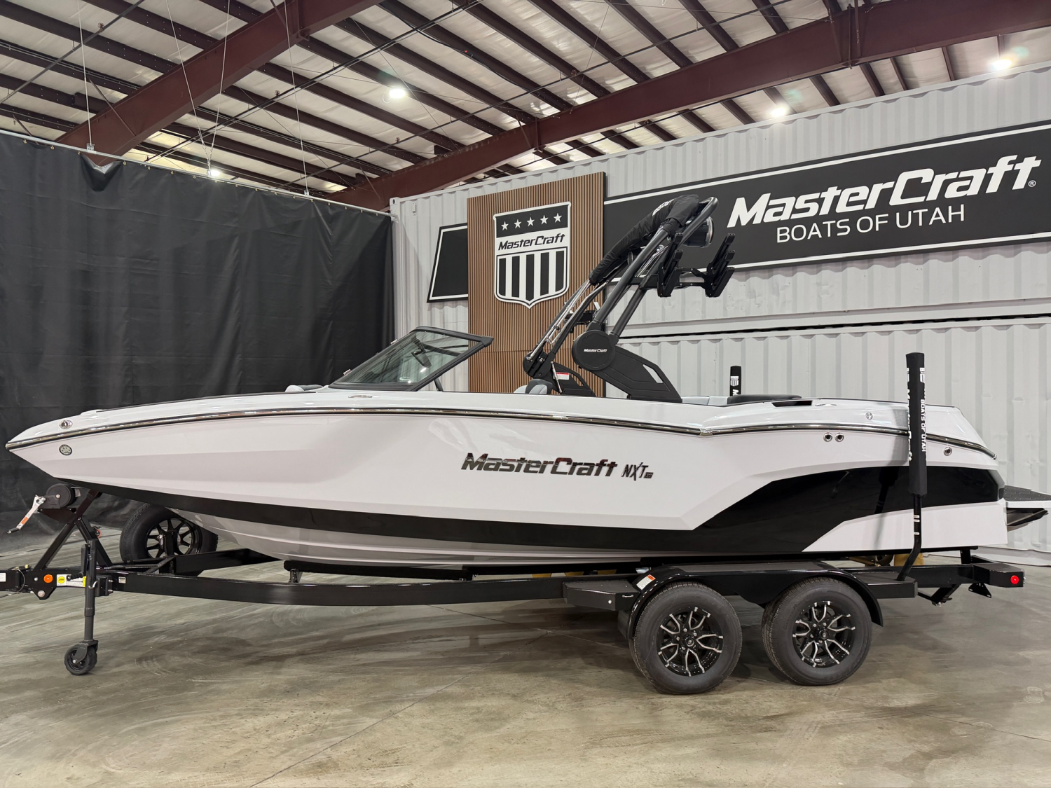 2027 MASTERCRAFT NXT22