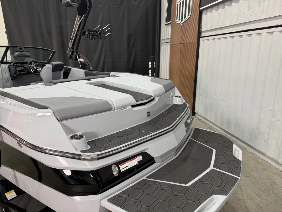 2027-mastercraft-nxt22-146924-image19