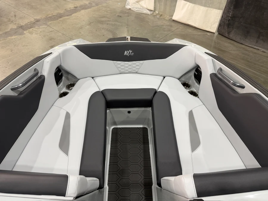 2027-mastercraft-nxt22-146924-image26