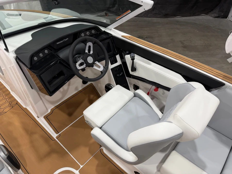 2027-mastercraft-nxt22-146925-image10