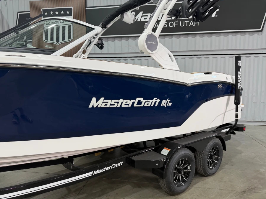 2027-mastercraft-nxt22-146925-image3