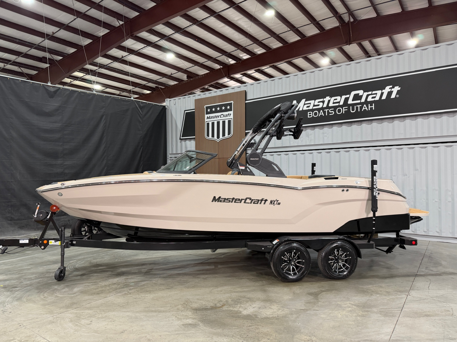 2027 MASTERCRAFT NXT23