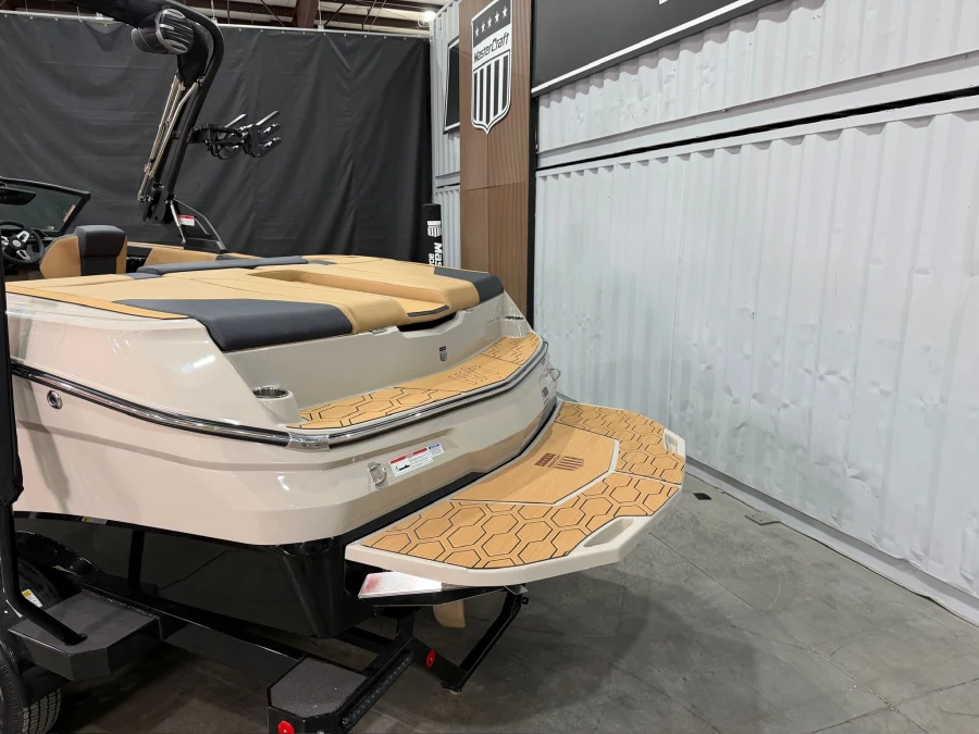 2027-mastercraft-nxt23-146926-image4