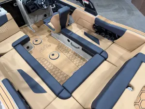 2027-mastercraft-nxt23-146926-image6
