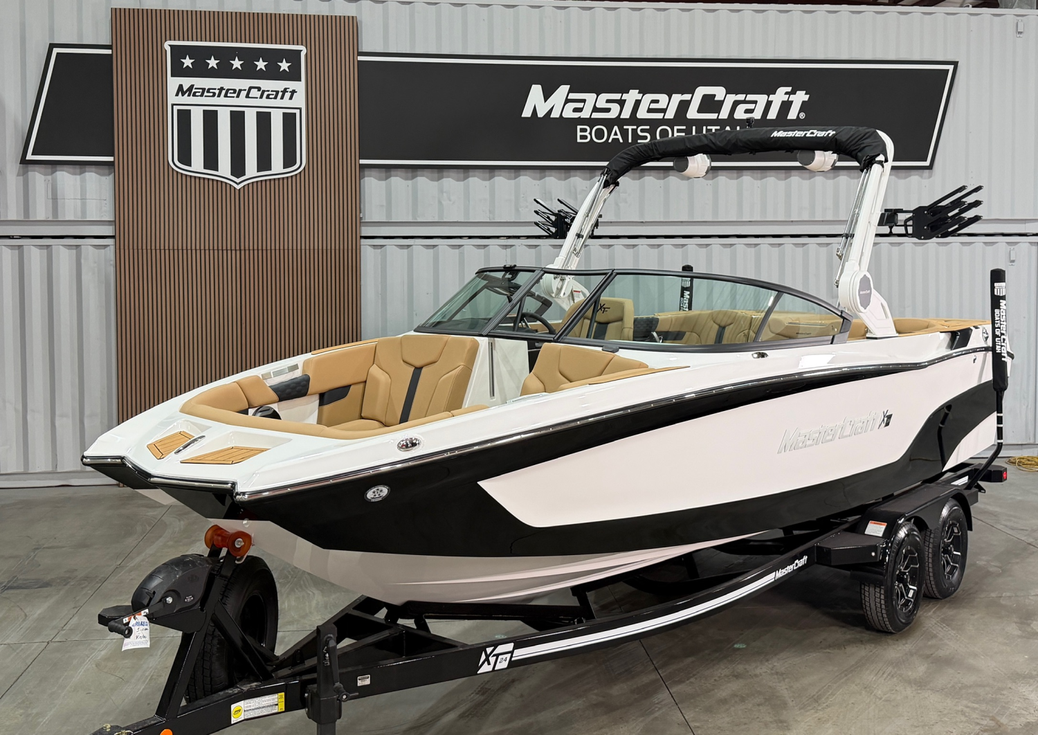 2027 MASTERCRAFT XT24