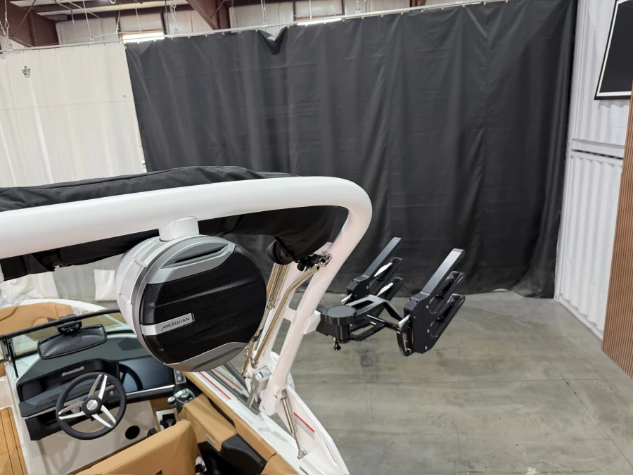 2027-mastercraft-xt24-146929-image26