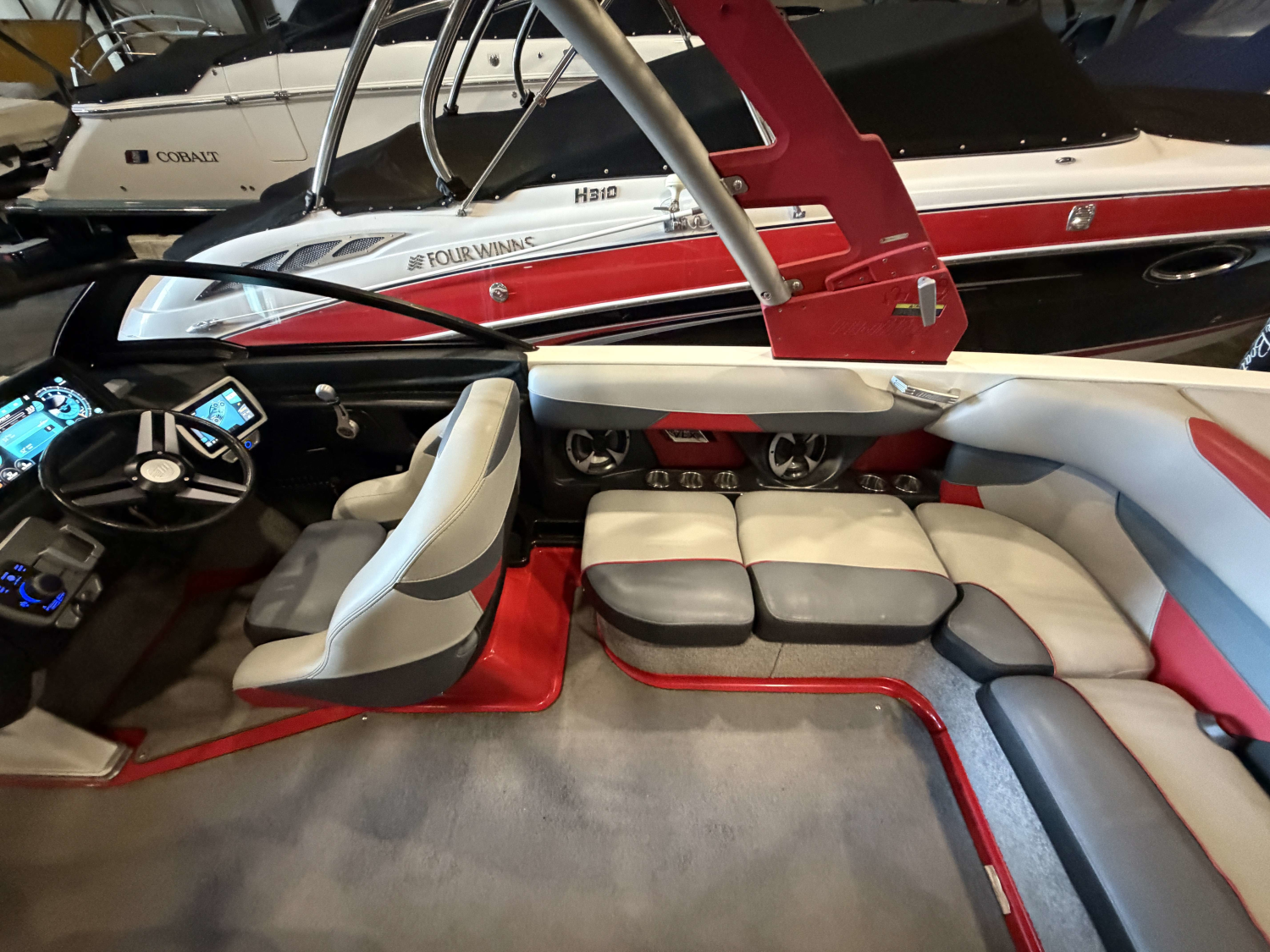 2017 Malibu Wakesetter 22 VLX