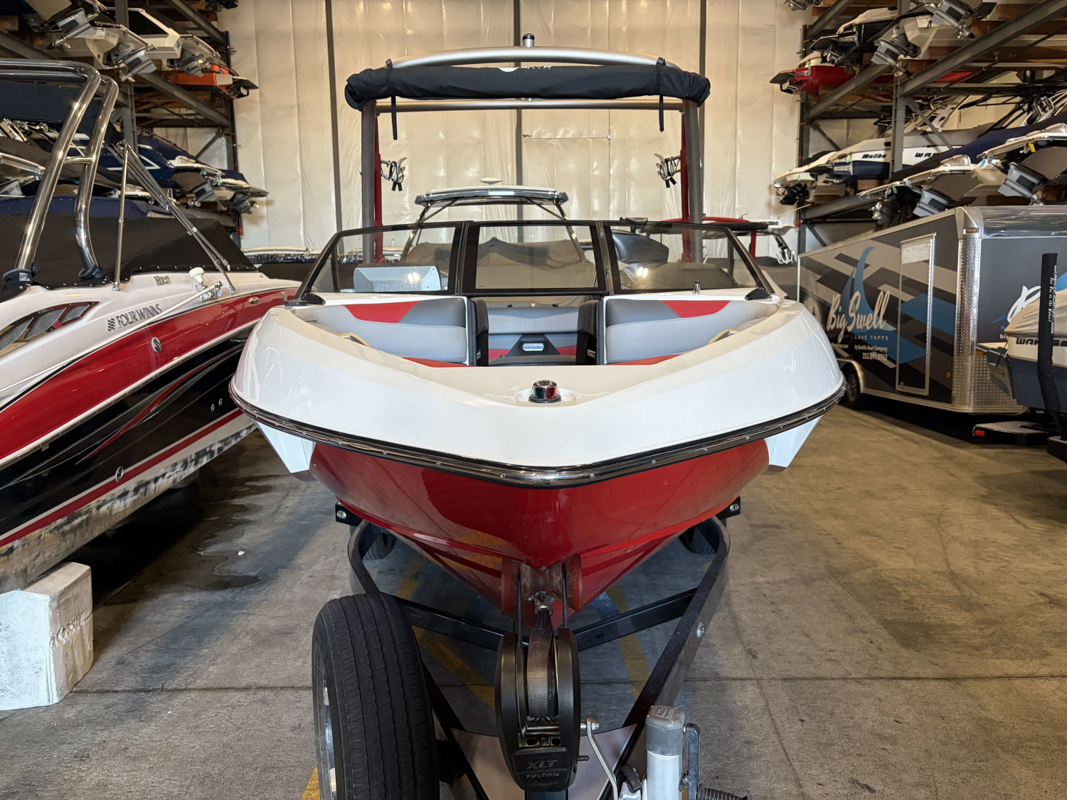 2017 Malibu Wakesetter 22 VLX