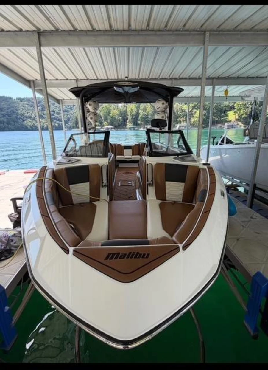 2023-malibu-wakesetter-26-lsv-146933-image2