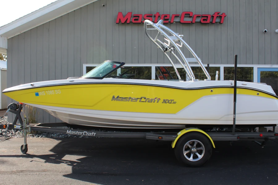 2017-mastercraft-nxt20-146939-image17