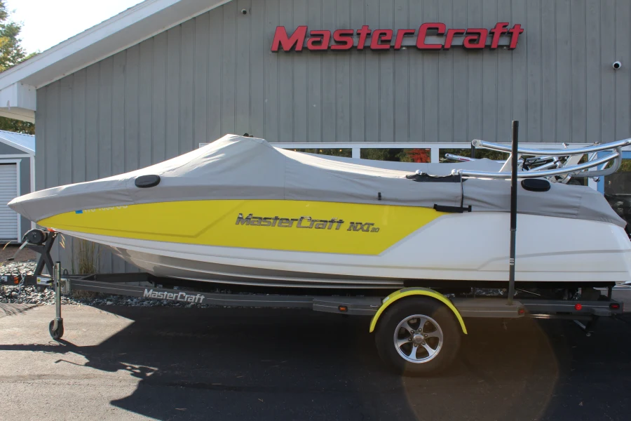 2017-mastercraft-nxt20-146939-image18