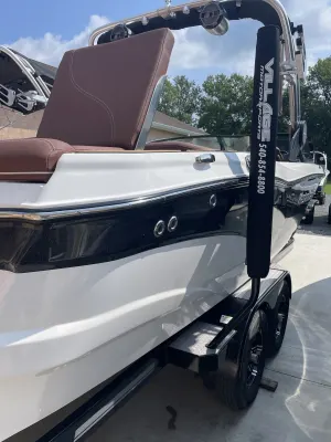 2022-mastercraft-xt25-146959-image0.webp