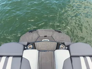 2026-mastercraft-xt24-146961-image5.webp