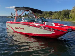 2018-mastercraft-x23-146963-image0.webp