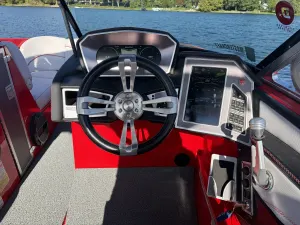 2018-mastercraft-x23-146963-image12.webp