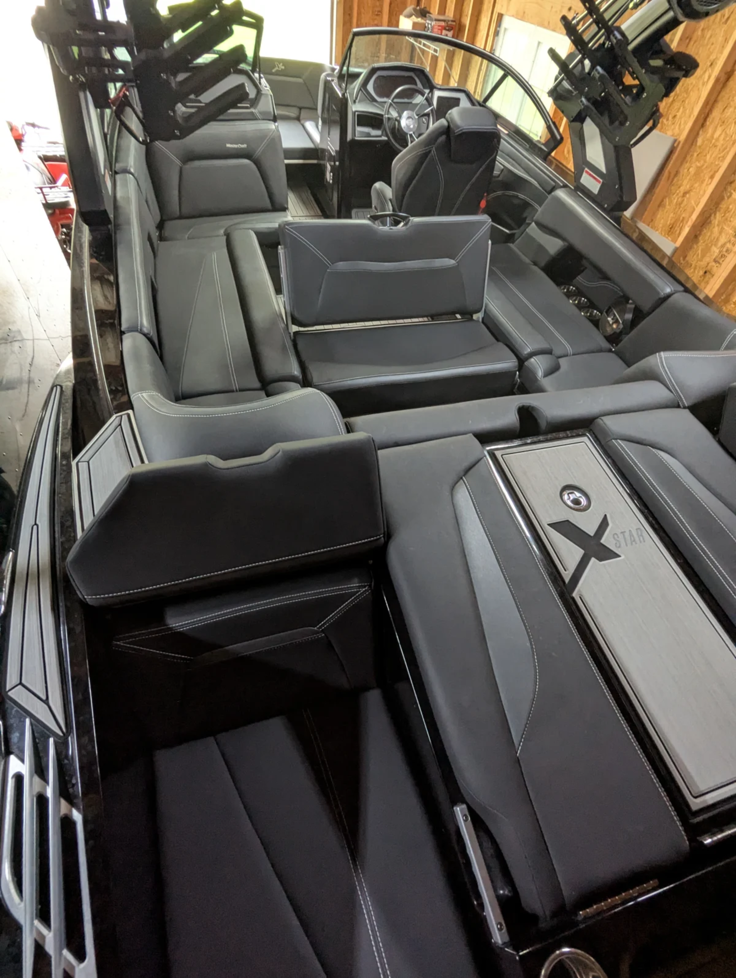2022 Mastercraft XStar-S