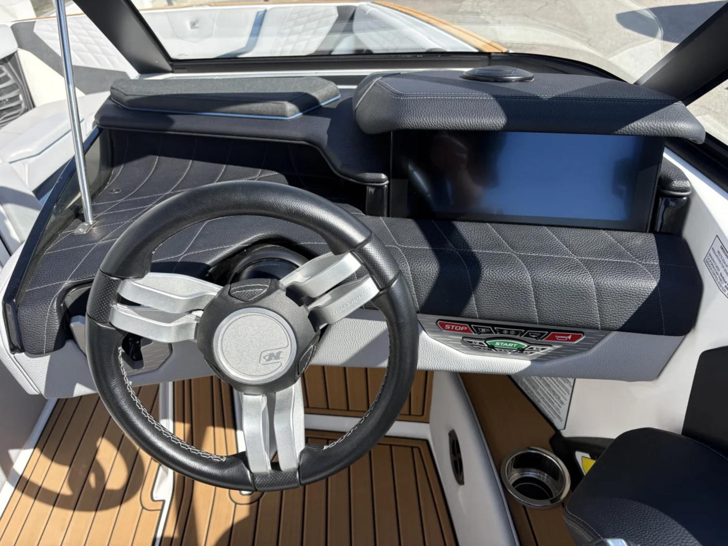 2024 23' Super Air Nautique G23 Bowrider