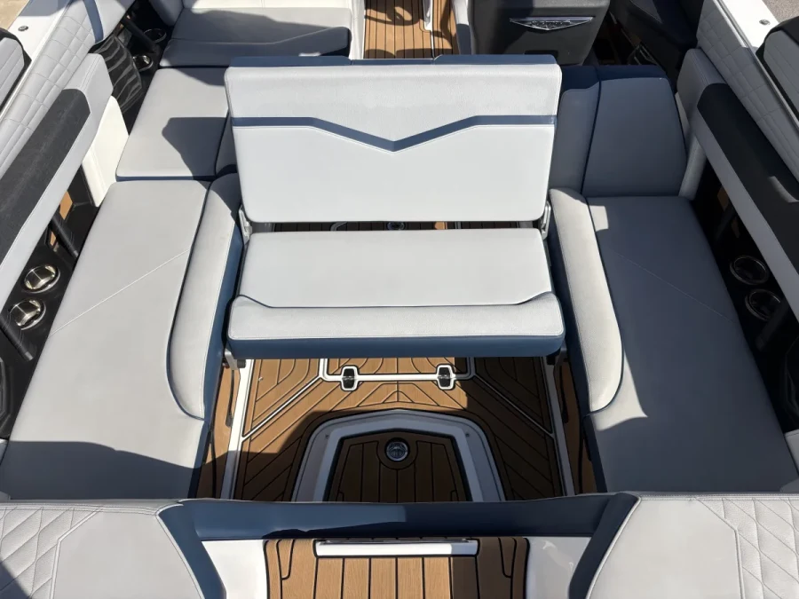 2024-nautique-g23-146967-image16.webp