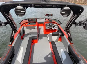 2026-mastercraft-nxt23-146971-image3.webp
