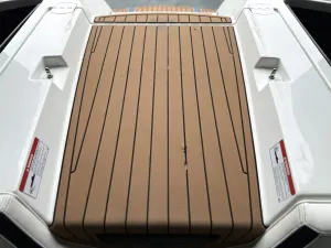 2019-nautique-g23-146972-image11.webp