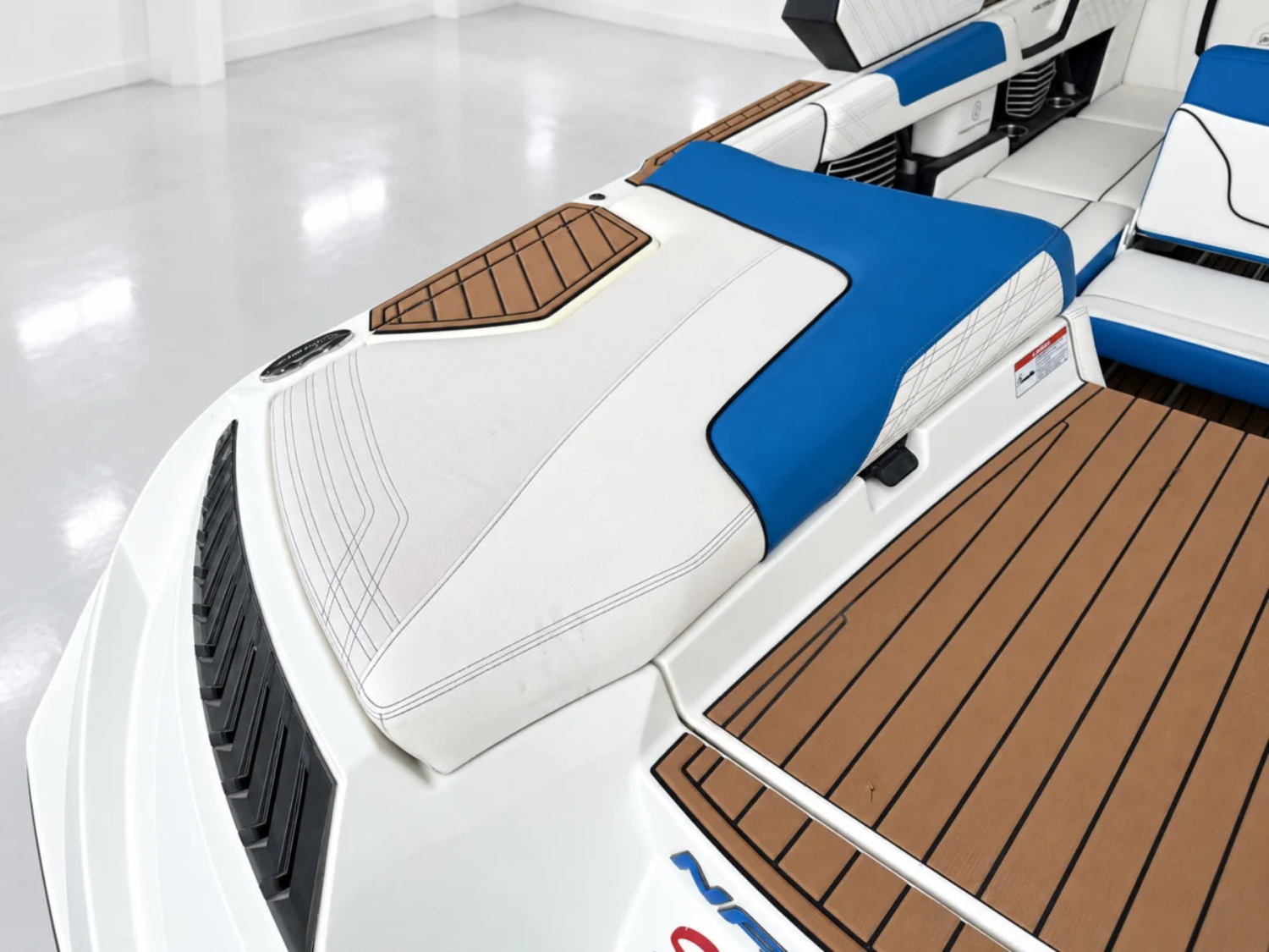 2019 Super Air Nautique G23