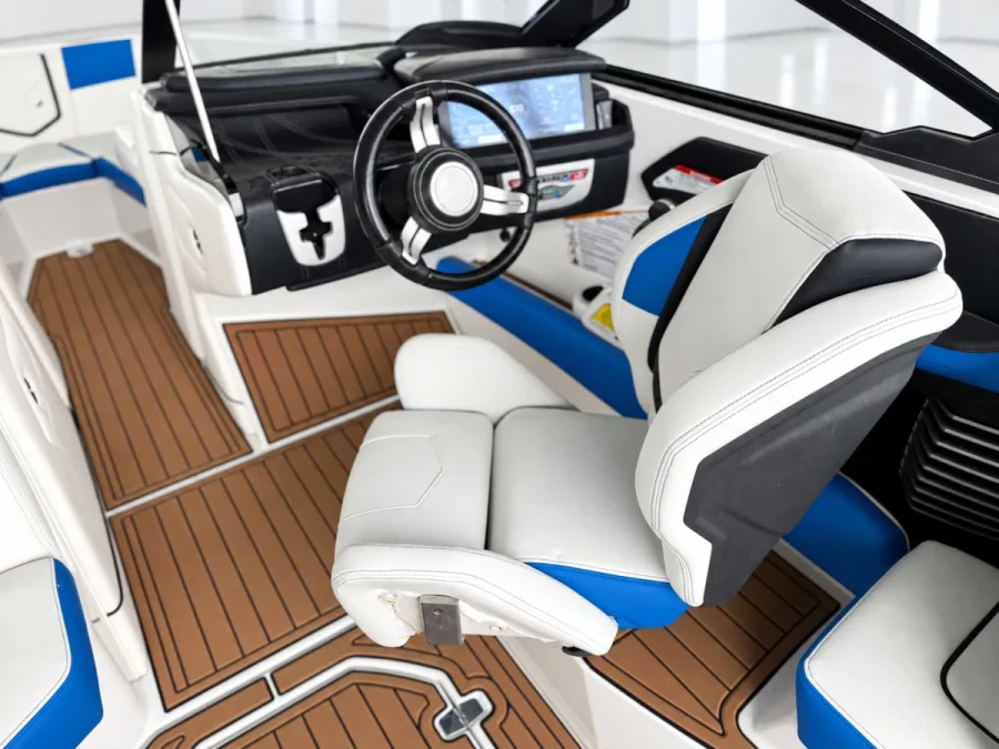 2019-nautique-g23-146972-image21.webp