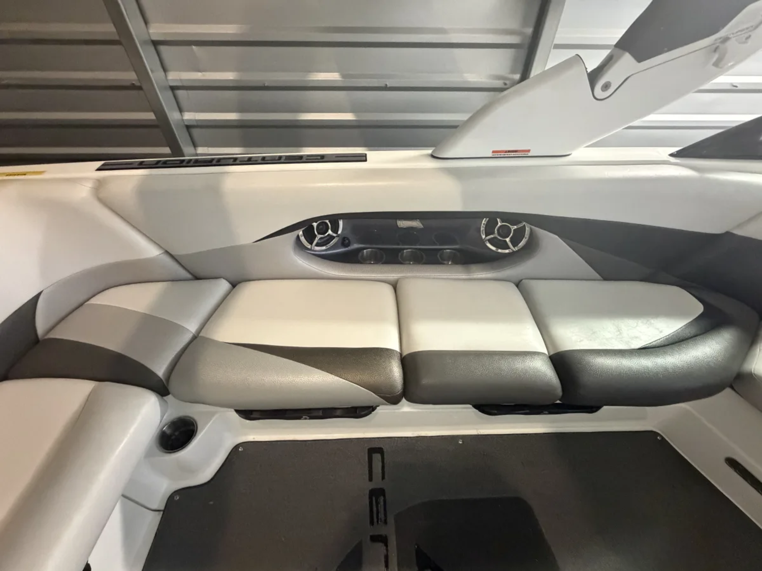 2015 Centurion Enzo FS33 PCM ZR450 Downfire Audio Loaded Excellent Condition