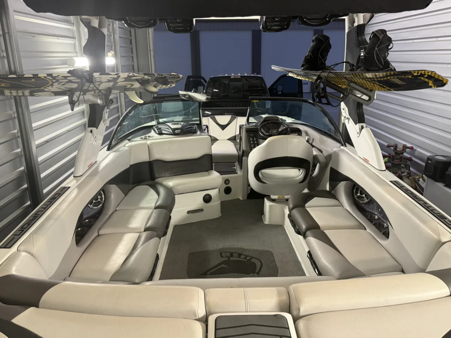 2015 Centurion Enzo FS33 PCM ZR450 Downfire Audio Loaded Excellent Condition